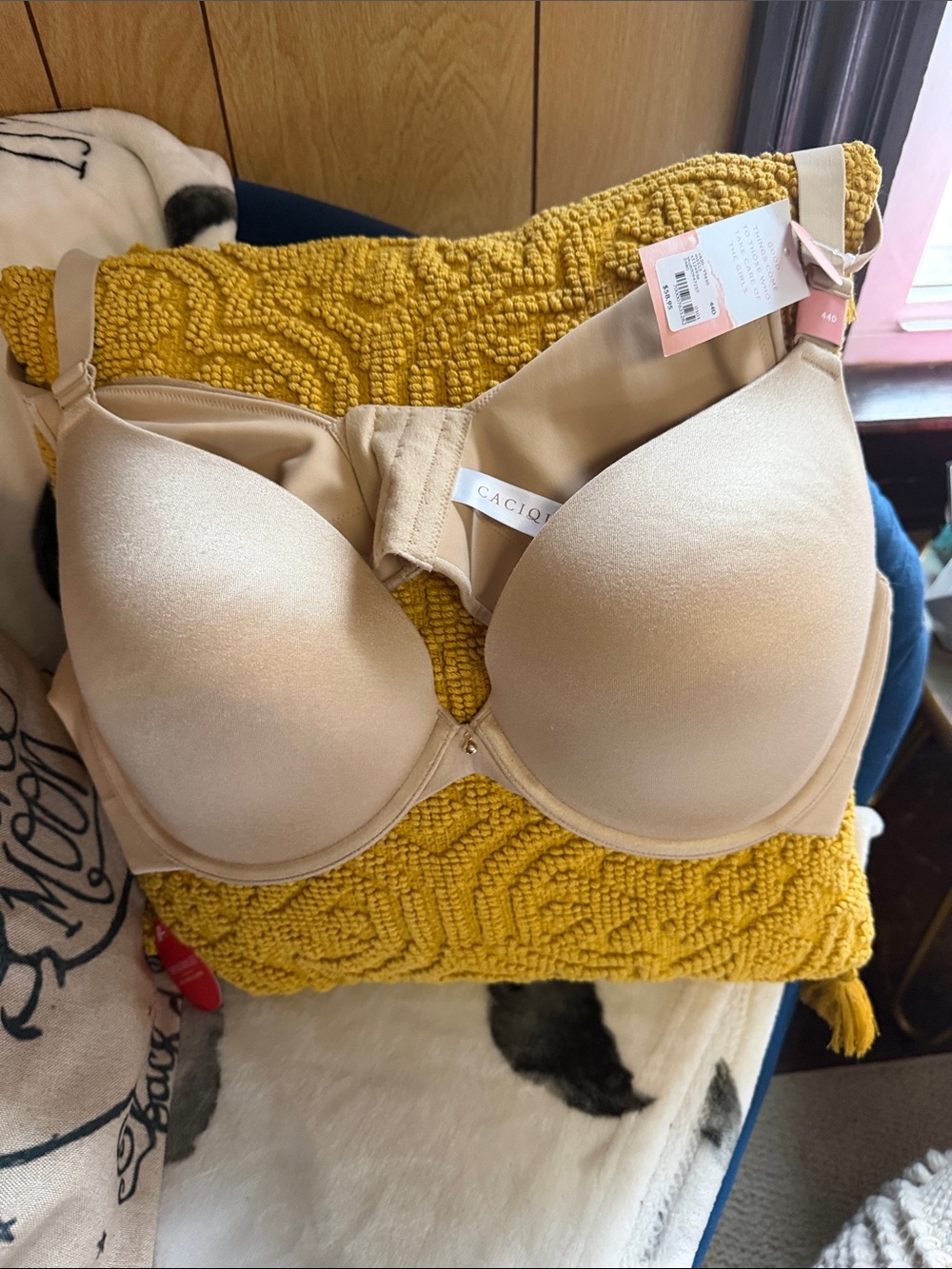 Cacique Beige Nude T-Shirt Bra - Smooth Seamless Cups 44d NWT